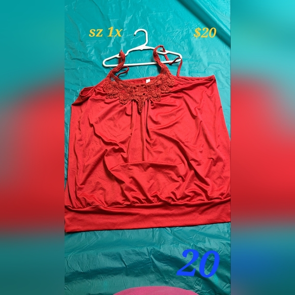 Rose gal tank - Picture 1 of 1